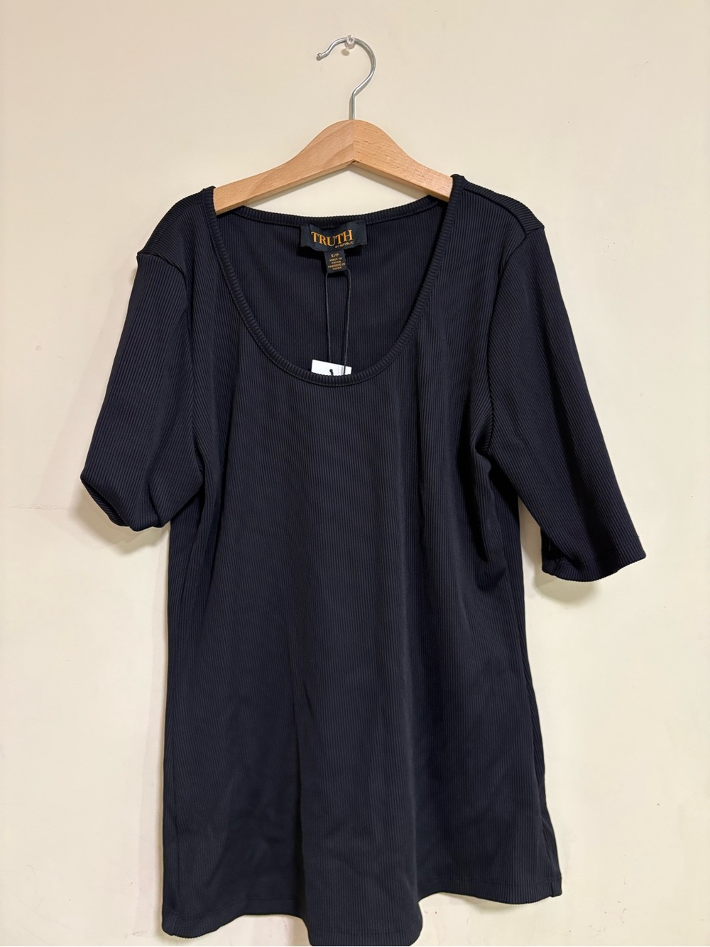 TRUTH Black Ribbed Short Sleeve Scoop Neck Top
